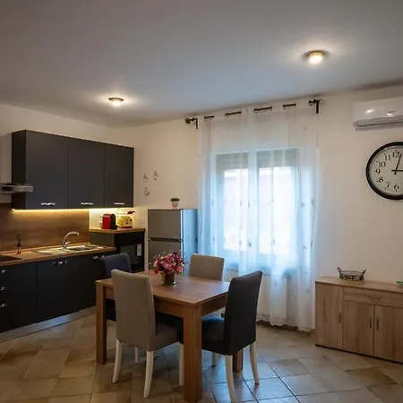 Appartement La Stazione Di Antox 5 Stelle